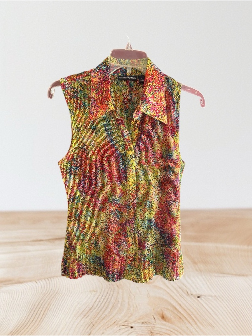 Essentials by Milano multicolor pleated sleeveless top Sz M